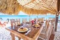 Glamping EcoLodge Cueva de Las Aguilas - breakfast