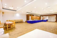 The Sky Comfort Vejalpur Hotels in Sarkhej