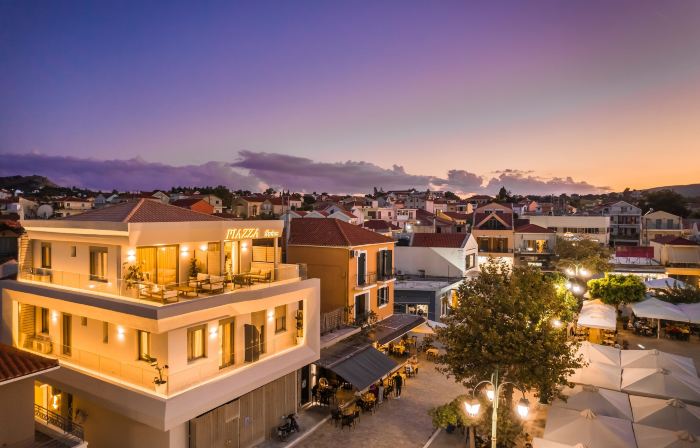 Piazza Suites