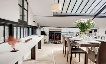 Paris Green House residence