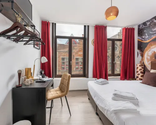 The Chocolate Suites Hotels near Gruuthuse Museum