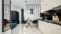 Widok Apartments Near the Palace of Culture and Science by Sun & Snow Hoteller i Bemowo