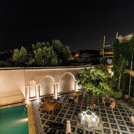 Palais Shazam & Spa