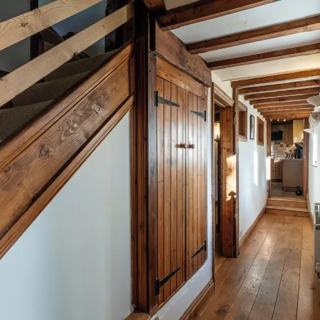 The Threshing Barn-Stunning 5 BD Retreat