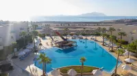 Ivy Cyrene Island Aqua Park Resort