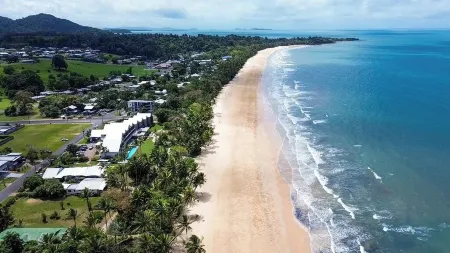 Mission Beach Lodge Отели в г. Вонгалинг Бич