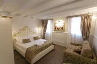 Ca' Vittoria Boutique House ApartSuite Chioggia Hotel di Chioggia