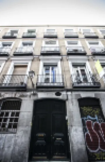 홀라 룸스 라바피에스 주변 호텔