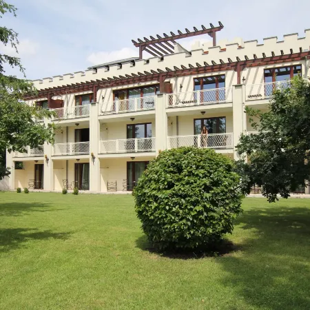 Landhaus Hotel Romantik Отели в г. Гота