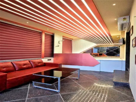 Hotel Rose Gold Отели в г. Ахмеднагар