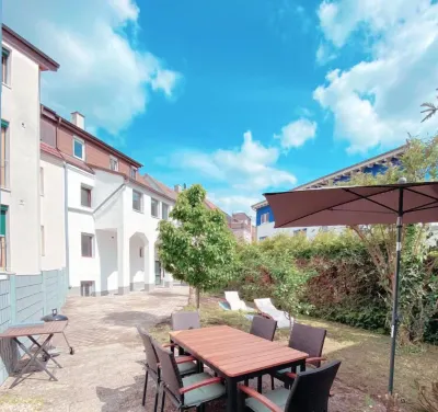 ニサイ・ホーム Ludwigsburg Protestant University of Applied Science周辺のホテル