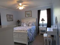 Bettie's Beach House