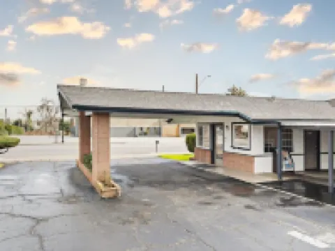 天空之家旅館 帕索羅布爾斯酒店
