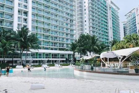 Cozy 1Br Cityview with Balcony and Near Airport Отели рядом с достопримечательностью «Ауэр Леди оф Ботифул Лав Пэриш»