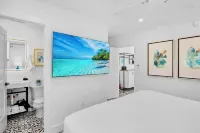 Pelican Post at Anna Maria Island Inn Hotels in 