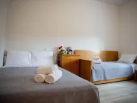 Betty's 4 Seasons in Agria Hotels in Agria