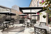 MS Collection Aveiro - Palacete Valdemouro Отели в г. 