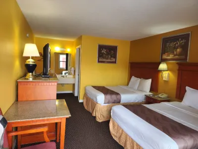 La Center Motel Hotels near Immanuel Lutheran Church