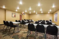 Cobblestone Inn & Suites - Corry فنادق في French Creek