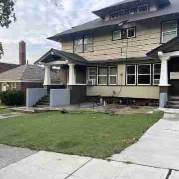 5th Avenue Suites #5 Hotel Exterior