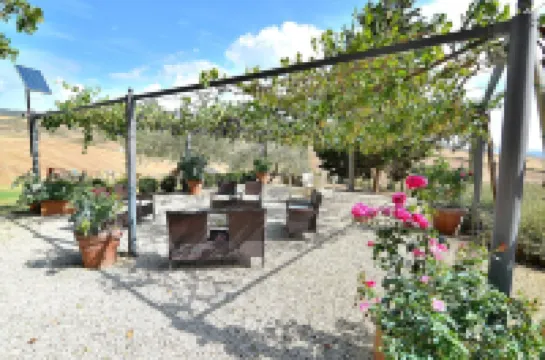 Whole big Tuscan Villa with Pool & Vineyards in the Heart of Tuscany