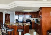 Amazing oceanfront condo 2bed/2br on the 10th floor at La Jolla Del Mar Rosarito