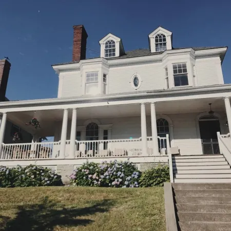 Beautiful, large, historic 6 bedroom home.
