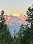 PROMO 8.50 WEEKLY AND 12.50 MONTHLY DISCOUNTMt Shasta Cabin/Studio