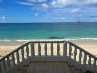 Modern Apartment in Beachfront Residence - Hill View