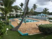 FABULOUS! So close you can taste the ocean - Amazing NEWLY RENOVATED  condo !