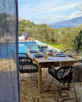 Fantastic sea view villa with heated pool & roof terrace | 6 guests