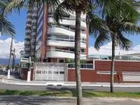 BEAUTIFUL APARTMENT. FACING THE SEA-SMART TV - WIFI 600MB AND OF CLARO BOX TV+ Hotels near Praia do Caiçara