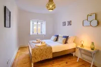 Apartment Almoura Giraldo Hotels in 