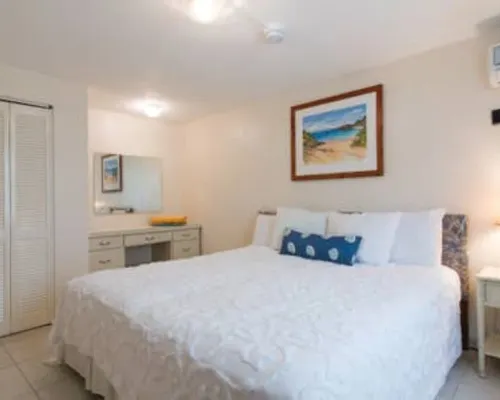 Clairfont, Jobson's Cove / Warwick Long Bay/ Horseshoe Beach -  APARTMENT 4 Hotels in Warwick