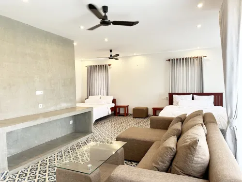 Stay with local peoples!