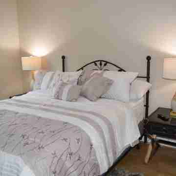 Family friendly neighbourhood Rooms