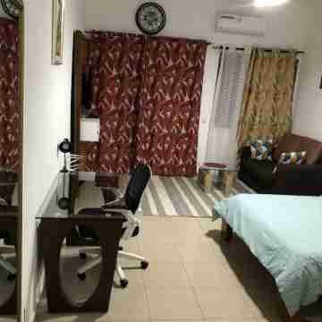 RAYLEY RESIDENCE FURNITURE MARCORY Av tsf Rooms