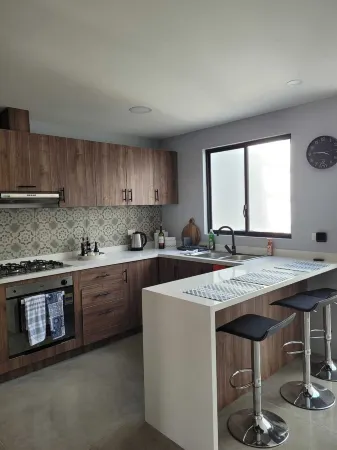 Beautiful Modern Home away from Home Отели рядом с достопримечательностью «Barranco»