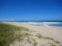 Beach House in Guarajuba, North Coast of Bahia