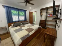 SAMARA - Stunning 2 bedroom House 15 min from the Beach.