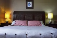 CONDO IN PARADISE-BEAUTIFUL BEACHFRONT CONDO on San Francisco Beach