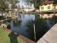 Algonac, Great Place To Stay With Water Access To St. Clair River