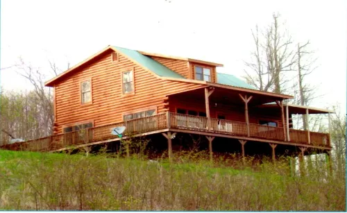Private Mountain Top Cabin on Blue Ridge Parkway; Amazing View of 7 NC/VA cities
