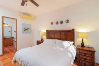 Casa Estrella Del Mar - 2bed 2bath close to amenities and views of the sea!