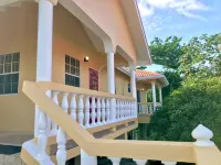 Yves Breezy 3 -10 min from the beach Hotels in La Feuillet