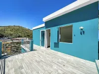 Family-sized villa- 5 mins from secluded beach! 10 mins from city centre!