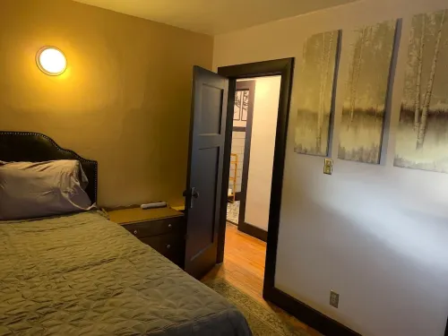 Periwinkle Palace relax close to downtown