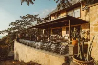 Azafran Gardens - Amazing sunrises and sunsets with ocean and mountain views