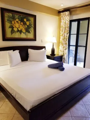 Tamarindo Oasis - Family friendly condo!