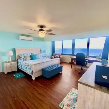Spectacular Ocean and Island Views from Every RoomCondo Sleeps 4 Mahogany Run